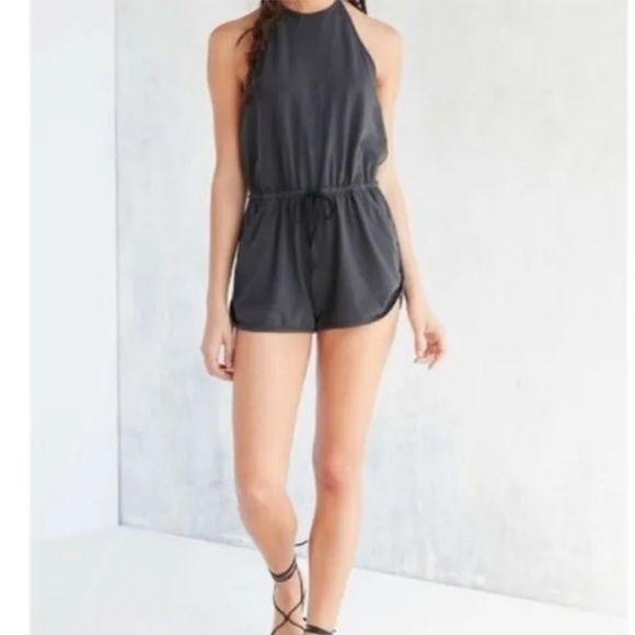 BDG Urban Outfitters Cotton Halter Tie Romper Sz M - Picture 2 of 10